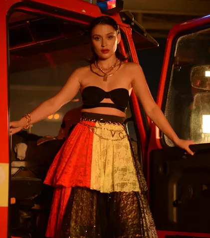 Irina Rimes a lansat piesa Your Love, feat. Cris Cab, cu un sound și o imagine diferite de stilul său consacrat