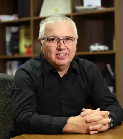 Ce se întâmplă marți la „Șef sub acoperire” (Pro TV). Noul episod îl are în prim plan pe Laurențiu Ilie, proprietarul Kitchen Shop