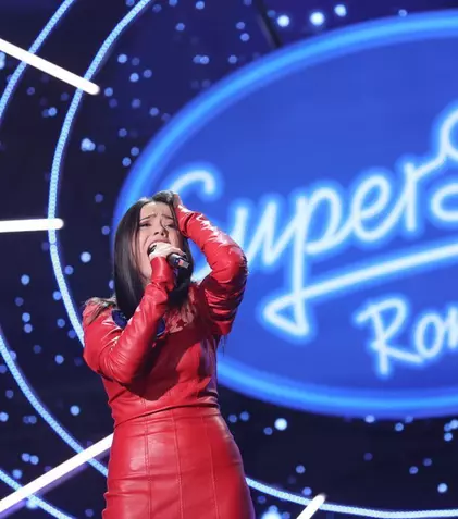Giulia Andonescu i-a uimit pe jurații „SuperStar” cu vocea ei puternică: „Ești ca o căprioară în lumina farului"