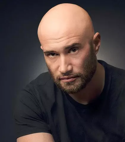 Mihai Bendeac, imagini în lenjerie intimă. Cum arată acum actorul după ce a slăbit pentru a poza aproape dezbrăcat