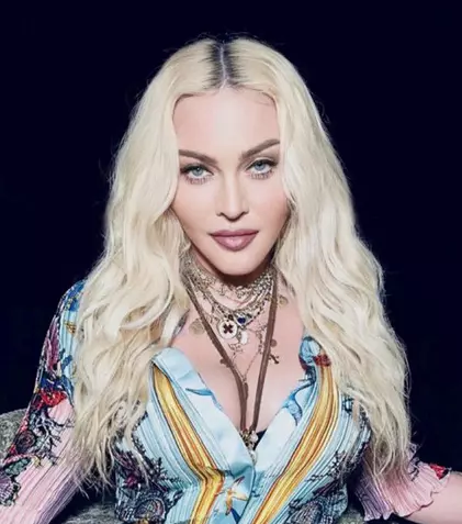 Reacția furioasă a Madonnei, după ce Instagram i-a șters fotografiile topless