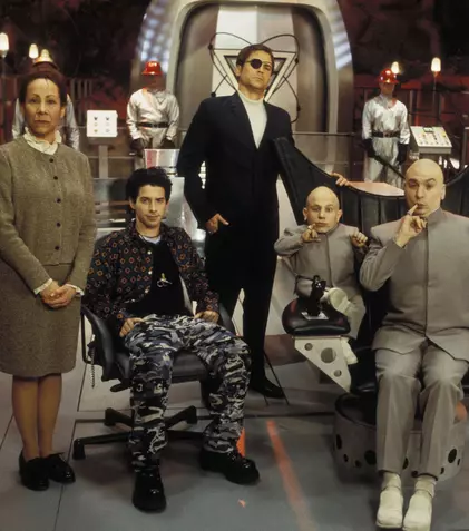 Filme la TV azi, 14 aprilie: „Austin Powers: Spionul care mi-a tras-o”, „Ape ucigașe”, „Expresul zăpezii”, „American Ultra: Agent descoperit”