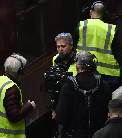 George Clooney filmează „The Boys in the Boat”, o poveste impresionantă despre campioni. FOTO