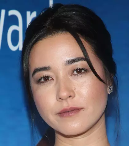 Maya Erskine a înlocuit-o pe Phoebe Waller-Bridge în viitorul serial Amazon „Mr. & Mrs. Smith”
