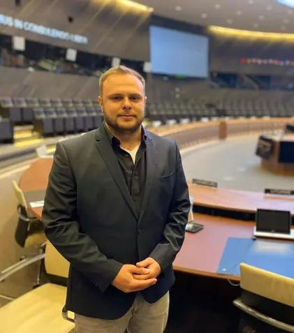 „România, te iubesc!”, 3 aprilie. „NATO suntem noi!”, un reportaj de Cosmin Savu și Paul Angelescu