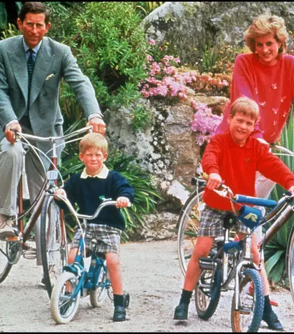 Diana nu ar fi permis niciodată ruptura dintre William și Harry. Mărturisirile fostului majordom al prințesei