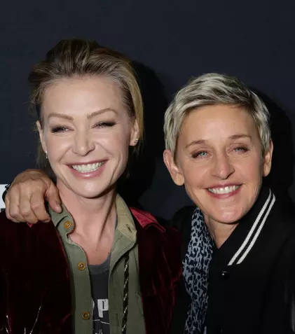 Ellen DeGeneres, imagini rare din casa ei din Anglia. S-a mutat cu Portia de Rossi din SUA după alegerea lui Trump
