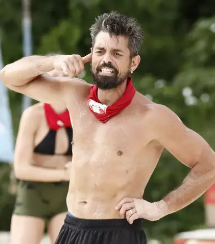 Cine este DOC de la Survivor România 2023. Cui dedică fiecare victorie în Republica Dominicană. „Nu acceptă ușor înfrângerile”