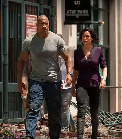 Filme la TV azi, 8 ianuarie: „Dezastrul din San Andreas”, „În siguranță”, „Fără mișcări bruște”, „Cold Mountain”