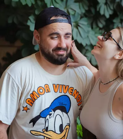 Emi și Mădălina au acceptat provocarea „Power Couple” la un an de la nuntă. Ce poreclă inedită are soția comediantului