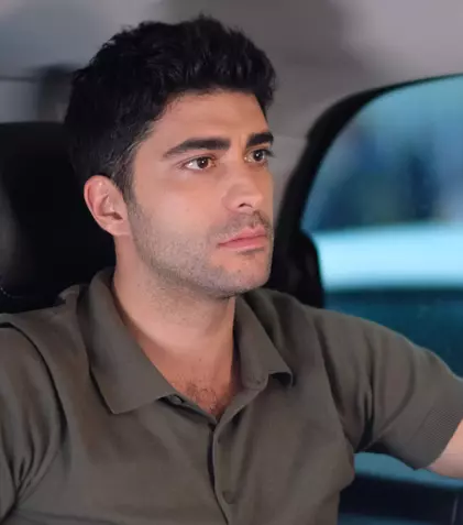 Drama neștiută a actorului Doğukan Güngör, Fatih din „O dragoste". Are o poveste dureroasă de viață