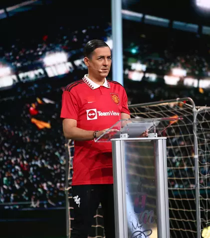 George Tănase se transformă în Cristiano Ronaldo, în semifinala iUmor 2024. Jurații aleg concurentul care merge în finală