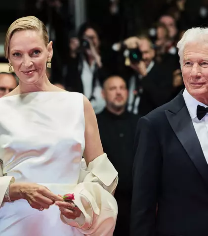 Richard Gere și Uma Thurman au făcut spectacol pe covorul roșu de la Cannes. Cei doi actori au prezentat filmul „Oh, Canada”