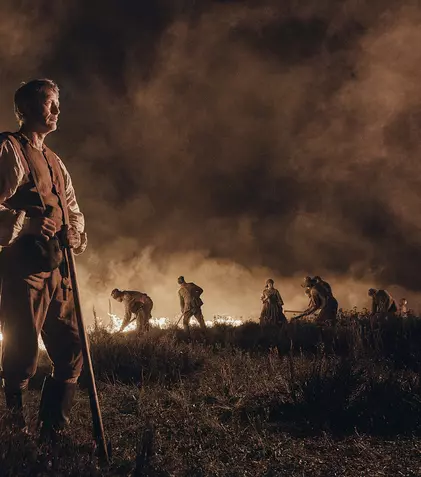 Bastardul / The Promised Land ajunge la cinema. Când e premiera captivantului western nordic cu Mads Mikkelsen în rol principal