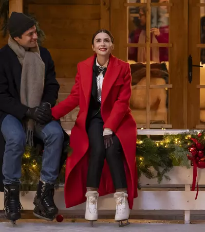 Emily in Paris revine în Franța pentru sezonul 5. Ce se întâmplă cu personajul lui Lucas Bravo în serialul de pe Netflix