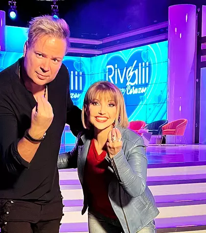 Marina Almășan și Dan Helciug revin cu un nou sezon al emisiunii Rivalii. Emisiunea de pe TVR 2 are o nouă zi de difuzare