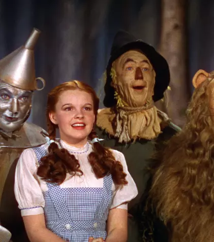 Ce s-a întâmplat în culisele „Vrăjitorul din Oz”. Filmul, lansat în 1939, este astăzi un clasic