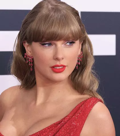 Cele mai importante momente de la Grammy 2025 ajung la TV. Când e programată E! Live From The Red Carpet