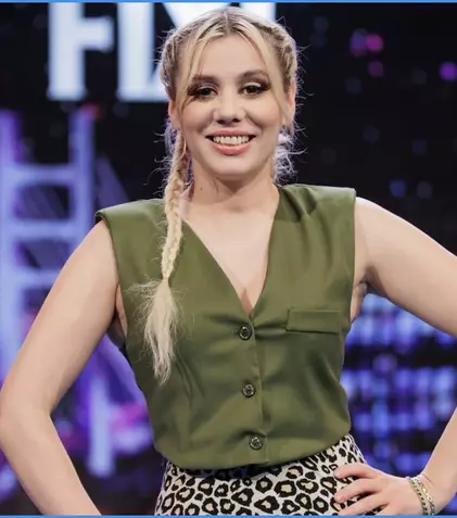 Interviu altfel cu Anisia Gafton: „Viața e prea scurtă ca să nu o facem lată!”. Ce o ține trează noaptea pe vedeta de la „Săriți de pe fix”