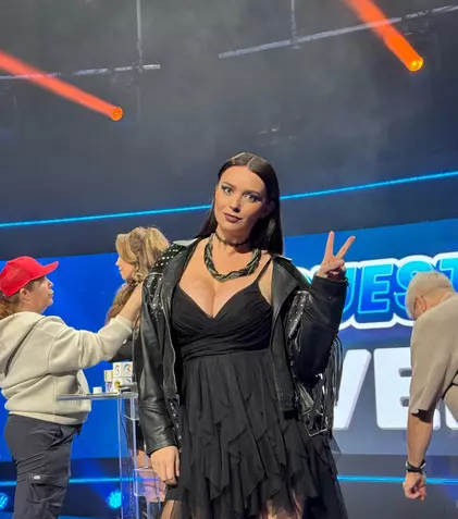 Diana Dumitrescu, un nou look de toamnă: „O simplă schimbare de nuanță poate aduce mai multă lumină” – Cum s-a vopsit actrița