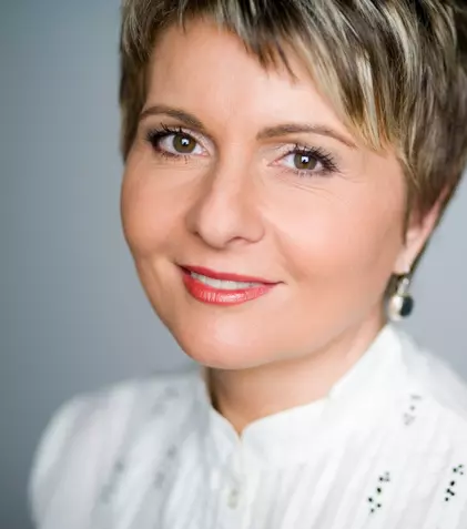 Dana Deac s-a retras din jurnalism după 35 de ani de carieră. „Am avut şansa rară să trăiesc o viaţă profesională care m-a împlinit”