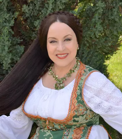 Maria Dragomiroiu a împlinit 70 de ani. S-a distrat alături de prieteni. Cine au fost marii absenți de la petrecere