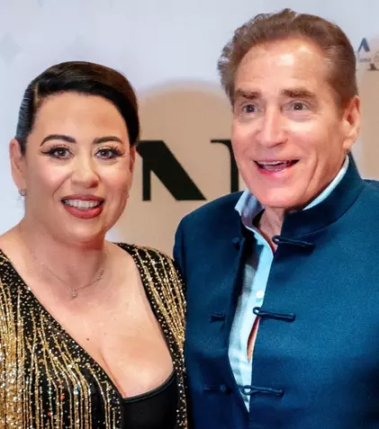 Oana Roman, mesaj emoționant pentru tatăl ei, Petre Roman: „Te-au hulit, dar ai rămas drept. Ești al meu mereu tânăr”