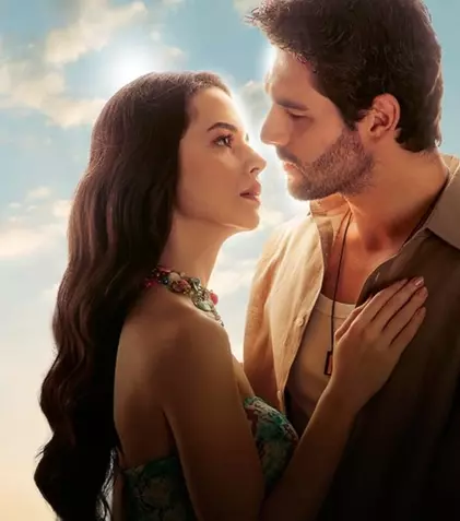 „Alaca – iubire și trădare”: Noul serial turcesc de la Acasă și actorii principali care dau viață poveștii