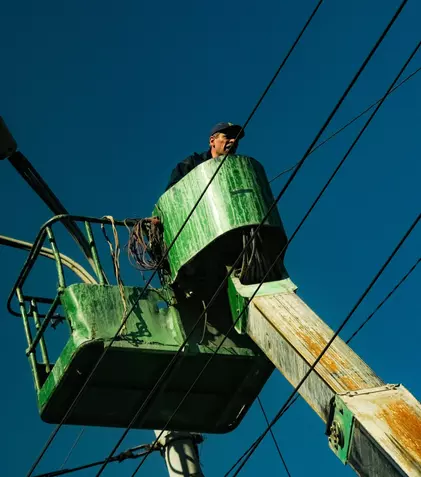 Tot mai puțini români vor să lucreze în afara țării. Aplicările pentru job-urile din străinătate au ajuns la cel mai scăzut nivel al ultimilor 5 ani