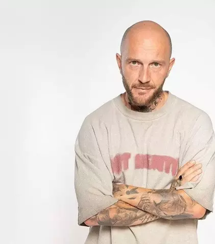 „Mentorii”, filmul cu Dorian Popa și Cătălin Bordea, va intra pe Voyo. Detalii despre proiect