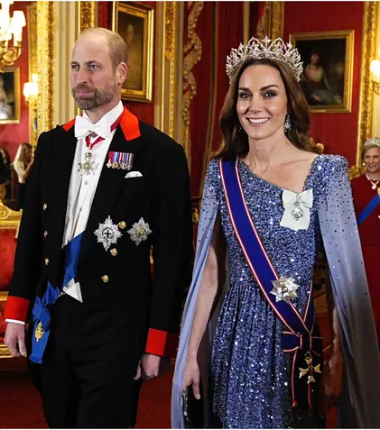 Kate Middleton, apariție desprinsă din basme la Palatul Windsor: tiara rară și vedetele invitate la petrecerea regală