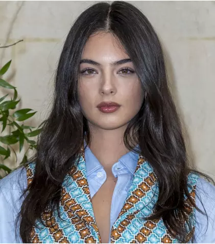 Deva Cassel, copia fidelă a Monicăi Bellucci! Fiica actriței a eclipsat pe toată lumea la Paris Fashion Week 2026