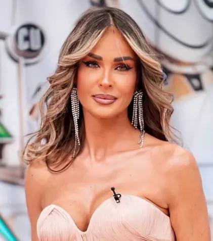 Diana Munteanu a renunțat definitiv la acest aliment iubit de români! Secretul siluetei impecabile la 47 de ani