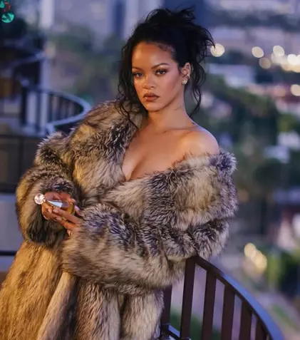 Rihanna și fiica sa au pozat împreună pe coperta unei reviste: Cum arată Rocki la doar 7 luni. „Și-a lăsat mama fără replică!”