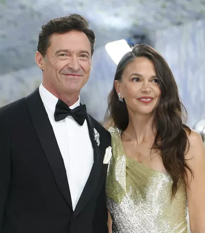 Hugh Jackman și Sutton Foster, la un pas de despărțire?! Cei doi trec prin momente critice: „A fost doar o fantezie”