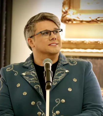 Fuego, colecționar de artă: Paul Surugiu a plătit 24.000 de euro pentru un tablou cu Regina Maria. Detalii EXCLUSIVE