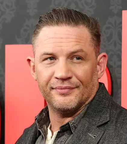Tom Hardy, dat afară din serialul „MobLand”! Scandal de proporții și conflicte aprinse pe platou