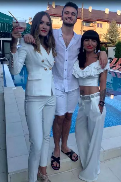 Alin-Oprea-și-Larisa-1-3-3