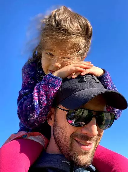 5Adi-Nartea-si-fiica-lui-Mara-1