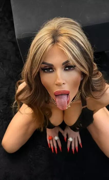 raluca badulescu 233