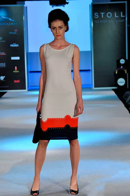 Andreea Tincu a lansat colectia Sense primavara vara 2012