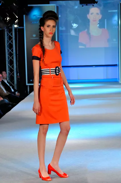 Andreea Tincu a lansat colectia Sense primavara vara 2012