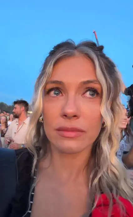 andreea ibacka cu lacrimi