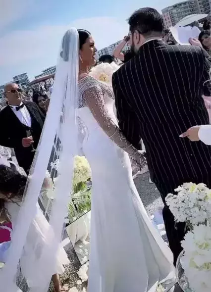 Roxana-Dobre-colier-2