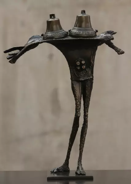 Der Fliegend  Engel, bronz, Sorin Purcaru