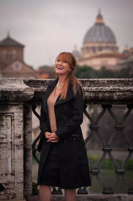 DIVA va difuza serialul britanic „Pe urmele misterelor”