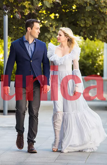 EXCLUSIV: Catrinel Sandu şi iubitul ei, medicul stomatolog Steve; Foto The Bucharest's/UNICA