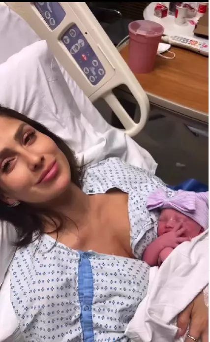Hilaria-Baldwin1