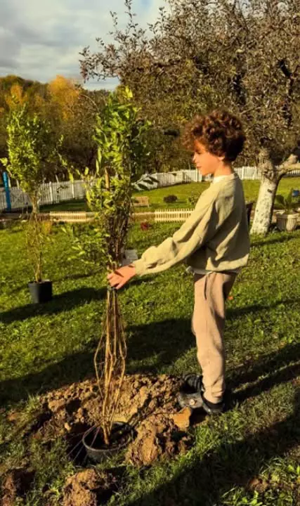 Dana Nălbaru a împlinit 50 de ani și a petrecut acasă, cu familia. Ce surpriză i-au făcut copiii: „Unii oameni își doresc parfumuri sau genți de firmă, alții mașini scumpe sau vacanțe. Eu mi-am dorit doar atât”