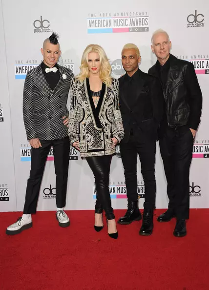 Gwen Stefani si No Doubt la American Music Awards